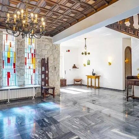 Будинок відпочинку Beachfront Andalusian