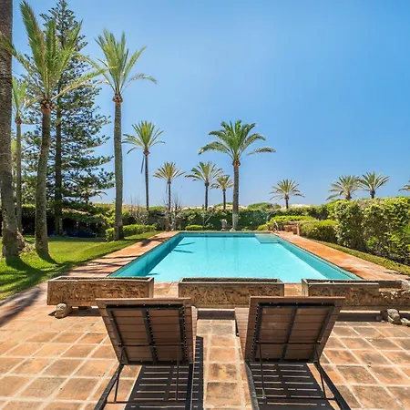 Beachfront Andalusian بيت للعطل ماربيا