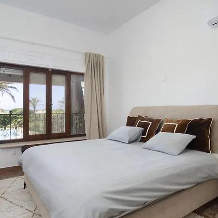Beachfront Andalusian بيت للعطل ماربيا