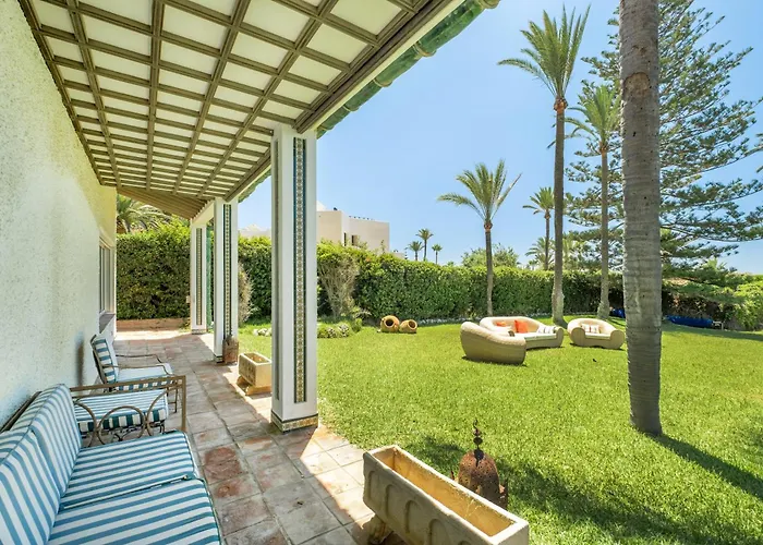 Beachfront Andalusian Prázdninový dům Marbella