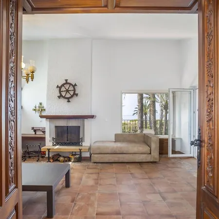 Beachfront Andalusian 马尔韦利亚